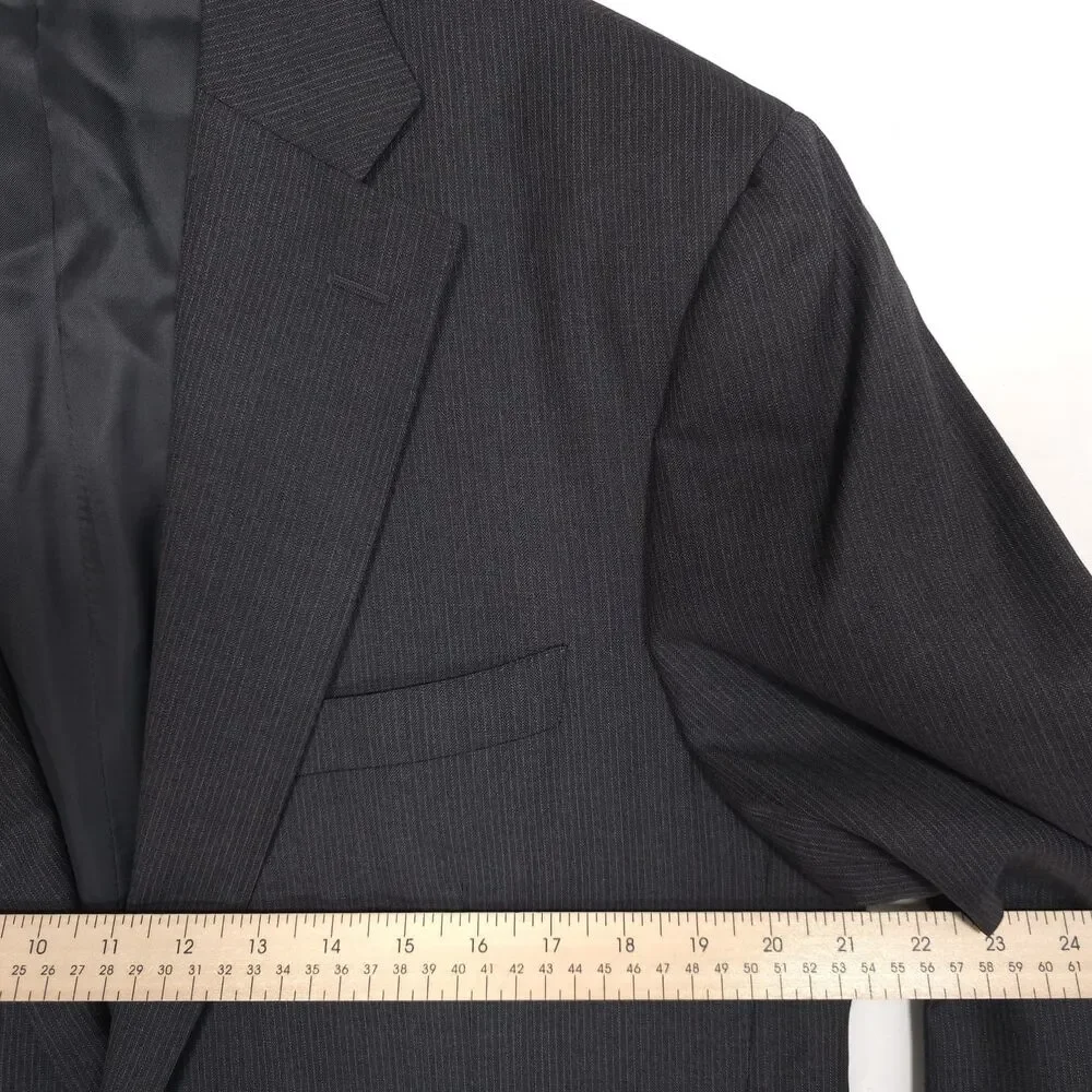 CANALI ITALY MADE 100‎ % Wool Blazer Jacket Gray Pinstripe 42L Sport Coat